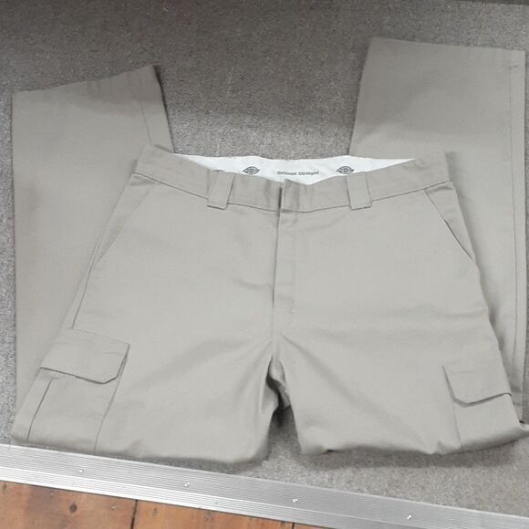 DickiesRelaxed Fit St. LegCargo WorkPants, Desert Sand size 41 W X 34 inseam x45 - Picture 1 of 11